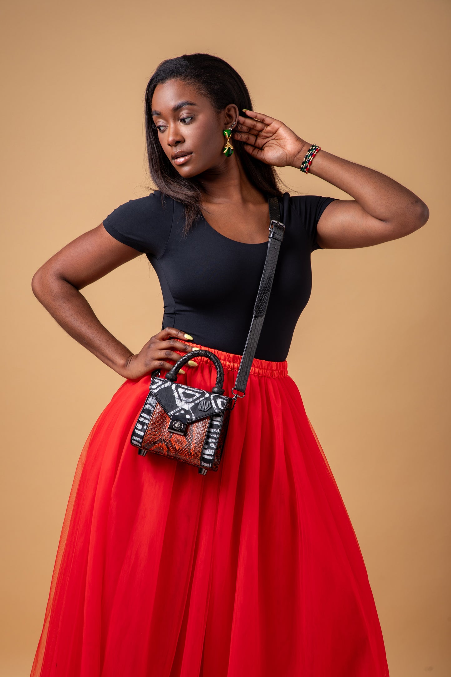 Midi ÀṢÀ Top Handle Bag With Interchangeable Flap - Red